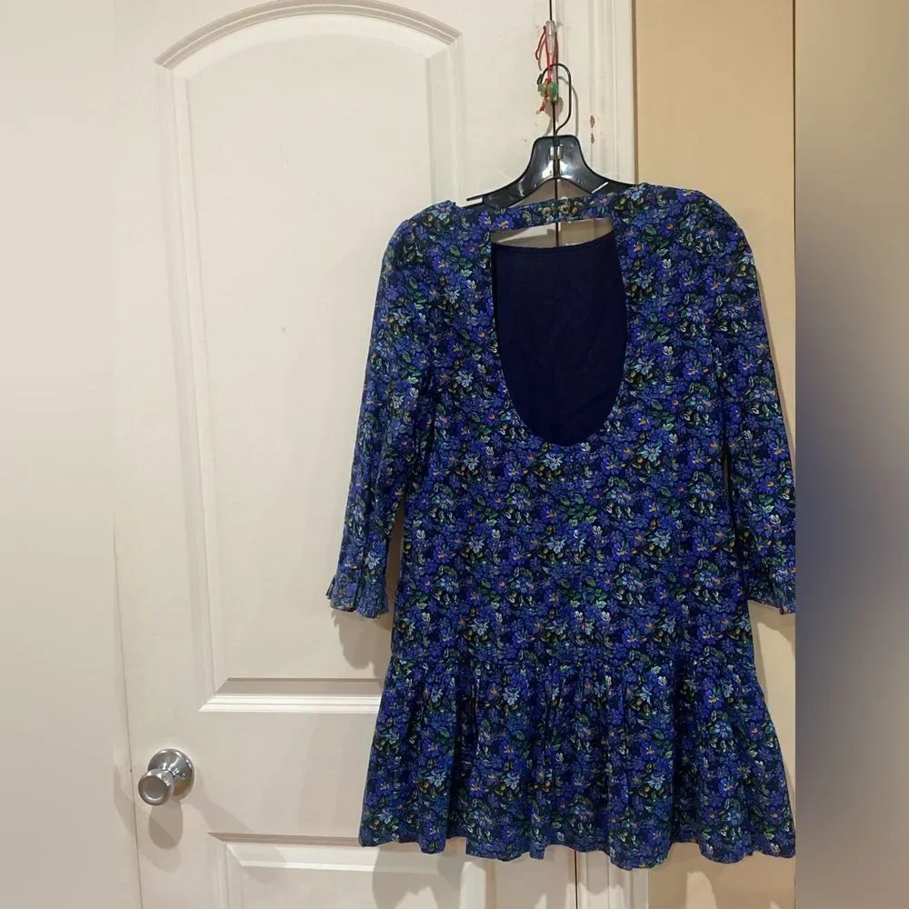 Free People neck touch showcases